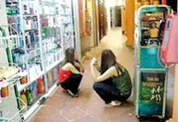 Nỗi buồn “kiều nữ” ly hương ảnh 4 Nỗi buồn “kiều nữ” ly hương ảnh 4