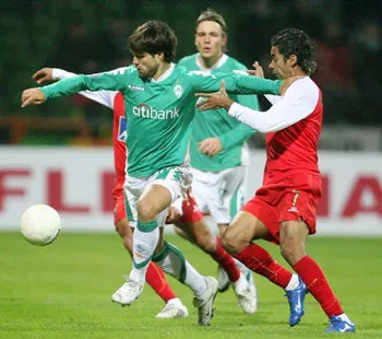 Trận đấu sớm vòng 13, Hannover - Bochum 1-1: Quà tặng khách ảnh 2