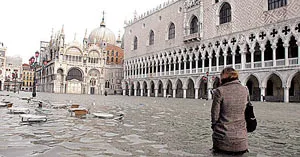 Venice chìm trong nước