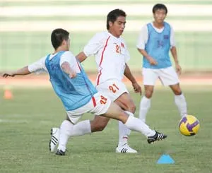 Nhật ký đội tuyển: Giật gấu, vá vai ảnh 2