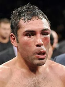 Pacquiao hạ knock-out kỹ thuật Oscar De la Hoya: Cuộc lật đổ ngoạn mục ảnh 2 Pacquiao hạ knock-out kỹ thuật Oscar De la Hoya: Cuộc lật đổ ngoạn mục ảnh 2