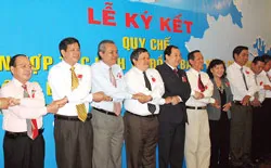 Ký kết quy chế Diễn đàn hợp tác kinh tế ĐBSCL