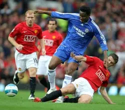 Petr Cech: "Chelsea đang chờ Man. United"