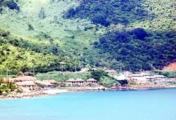 Đà Nẵng: Bán đảo Sơn Trà bị “phong tỏa”