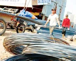 Giá vật tư tăng mạnh: Nhiều công trình “ngả nghiêng” ảnh 2 Giá vật tư tăng mạnh: Nhiều công trình “ngả nghiêng” ảnh 2