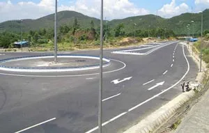 Tuyến đường tránh TP Đà Nẵng: Lái xe… “lắc đầu”