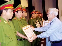 Củng cố lực lượng, làm nòng cốt trong phong trào bảo vệ an ninh Tổ quốc