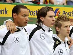 Hướng đến Euro 2008: Các đội chốt danh sách cuối cùng!