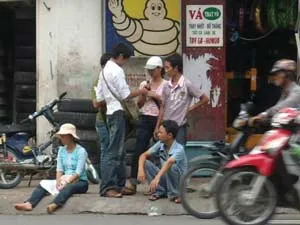 Thí sinh đổ về TPHCM ôn thi đại học: “Chóng mặt” với phòng trọ