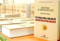 Sưu tầm và xuất bản sử thi Tây Nguyên: Còn đó nỗi trăn trở