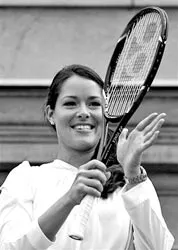 Ivanovic được đón chào nồng nhiệt