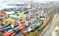 Biểu tình phản đối giá xăng dầu: Lan rộng từ Âu sang Á