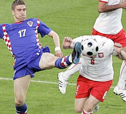 Euro 2008: Nhìn lại sau loạt trận vòng loại bảng ảnh 12