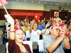 Học tập và làm theo tấm gương đạo đức Hồ Chí Minh - Bài học qua những câu chuyện về Bác ảnh 2 Học tập và làm theo tấm gương đạo đức Hồ Chí Minh - Bài học qua những câu chuyện về Bác ảnh 2