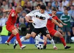 Joachim Loew:“Thổ nhĩ kỳ rất khó lường!”