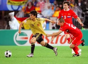 Aragones:“Chúng tôi sẽ đánh bại người Đức!” ảnh 2