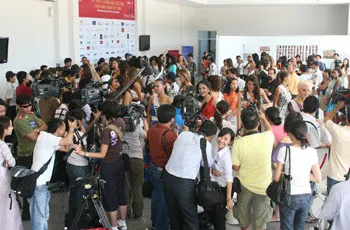 "Chợ phỏng vấn" ảnh 12