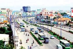 Di dời cơ quan hành chính, trường đại học, bệnh viện ra ngoại thành