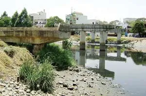 Mất tiền tỷ chỉ vì trễ… tiến độ