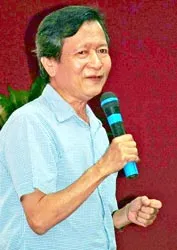 Chủ động “ra ngoài” học hỏi làm giàu sân khấu