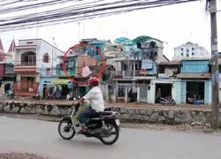 “Bẫy” dây điện ảnh 2 “Bẫy” dây điện ảnh 2