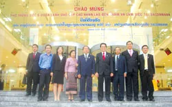 Tạo điều kiện cho Sacombank hoạt động sang Lào ảnh 1 Tạo điều kiện cho Sacombank hoạt động sang Lào ảnh 1