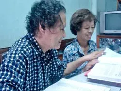Chân dung & bút tích nhà văn Việt Nam - Công trình đáng trân trọng ảnh 2 Chân dung & bút tích nhà văn Việt Nam - Công trình đáng trân trọng ảnh 2