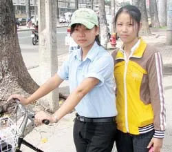 Cô công nhân bị bệnh máu trắng