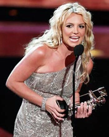 Ca sĩ Britney Spears " ẵm" 3 giải thưởng MTV Video Music 2008 ảnh 3 Ca sĩ Britney Spears " ẵm" 3 giải thưởng MTV Video Music 2008 ảnh 3