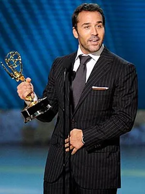 Giải Emmy 2008: “John Adams” thắng lớn ảnh 4 Giải Emmy 2008: “John Adams” thắng lớn ảnh 4