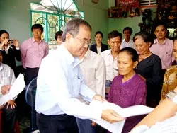 Mục tiêu mới xóa đói giảm nghèo ở TPHCM: Giảm hộ nghèo, tăng hộ khá ảnh 2 Mục tiêu mới xóa đói giảm nghèo ở TPHCM: Giảm hộ nghèo, tăng hộ khá ảnh 2