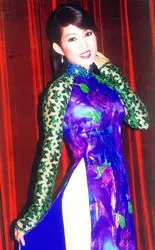 “Câu vọng cổ trong ba lô chiến sĩ miền Đông”