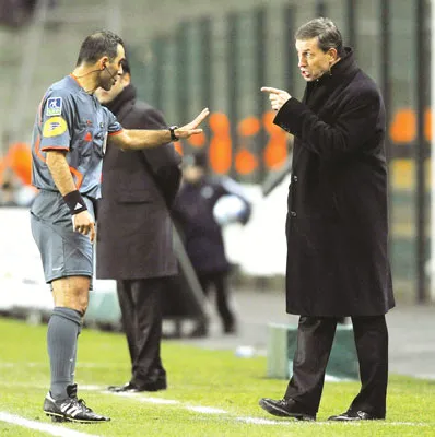 Những mánh lới trong bóng đá ảnh 2