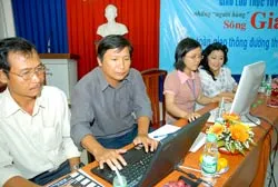 Giao lưu trực tuyến “Những người hùng sông Gianh và An toàn giao thông đường thủy tại TPHCM”: Tỏa sáng lẽ sống quên mình