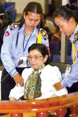 Tòa án LHQ xét xử Khmer Đỏ: Em vợ Pol Pot chối tội