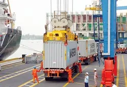 Công ty Tân cảng Sài Gòn: Khai trương cầu tàu B7 cảng Cát Lái