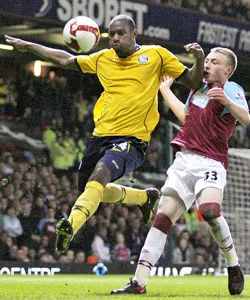 Premier League sáng 17-3: West Brom để vuột chiến thắng