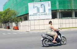 Dịch vụ cho thuê xe gắn máy tại Nha Trang: Bát nháo