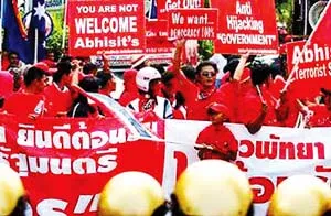 Phe “áo vàng” Thái Lan tuyên bố biểu tình chống “áo đỏ”
