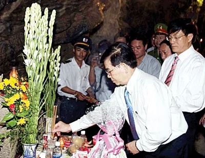 "Đường Trường Sơn - Đường chúng ta đi’"