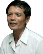 “Cờ chiến thắng, máu các anh nhuộm đỏ”