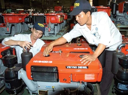 Chính phủ họp thường kỳ tháng 4 - Kinh tế khởi sắc