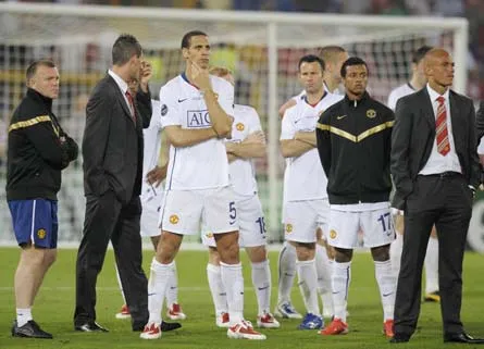 ... và nỗi buồn của các cầu thủ Man.United.