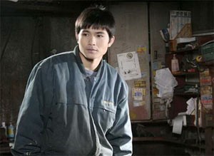 Quang Su in a scene from the movie “Hello, Stranger" Quang Su in a scene from the movie “Hello, Stranger"