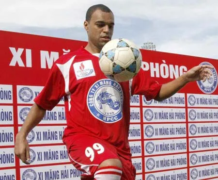 Nguyên do Denilson không thể ra sân - Cú lừa nặng của XM Hải Phòng?