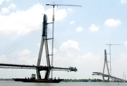Cầu Cần Thơ: Bộn bề giai đoạn nước rút