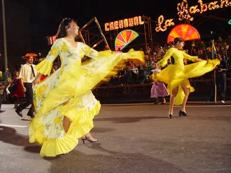 Lễ hội Canaval tại Habana Lễ hội Canaval tại Habana