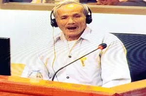 Tù nhân sống sót làm chứng tại tòa án xét xử Khmer đỏ