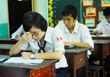 Trong một phòng thi... Trong một phòng thi...