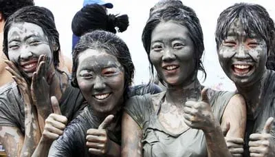 Lễ hội bùn ở Hàn Quốc